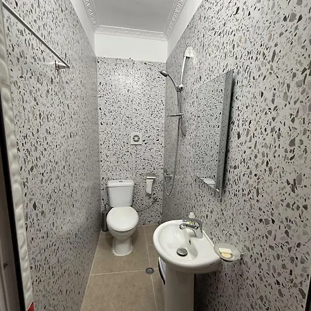 Aparthotel Erik Tirana