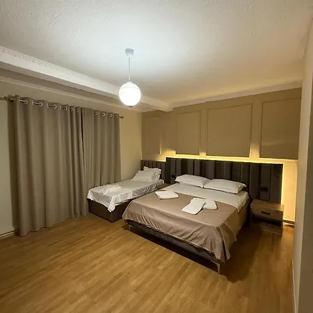 Apartamento Erik Tirana