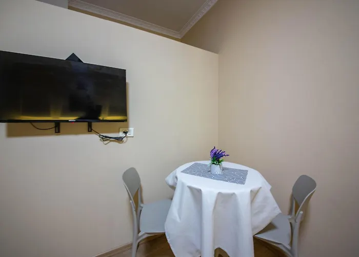 Erik 3* Tirana